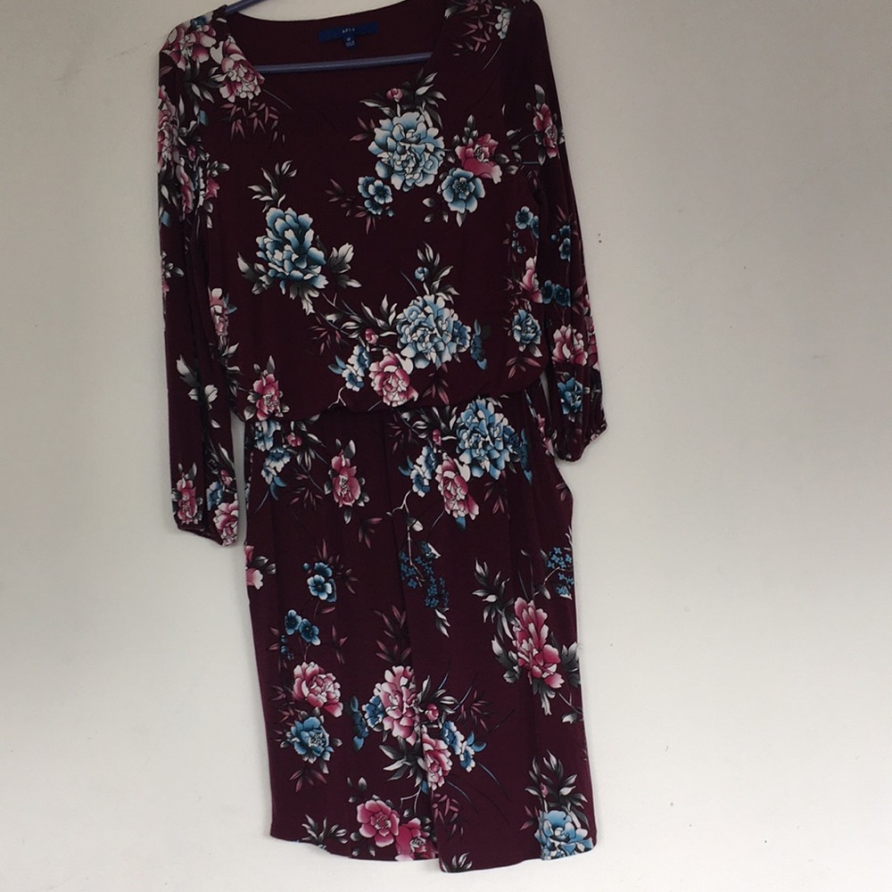 Apt 9 3/4 sleeve dress floral burgundy M